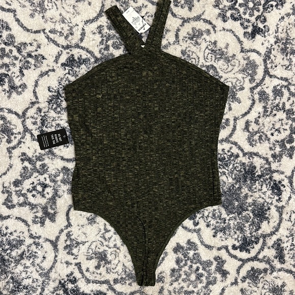 Express bodysuit - Picture 3 of 3